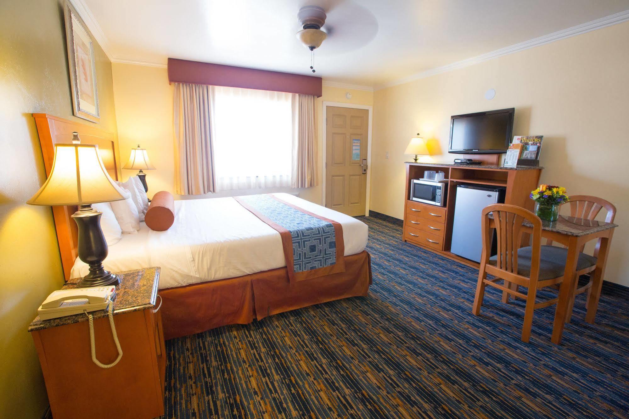 Beachwalker Inn & Suites Pismo Beach Dış mekan fotoğraf